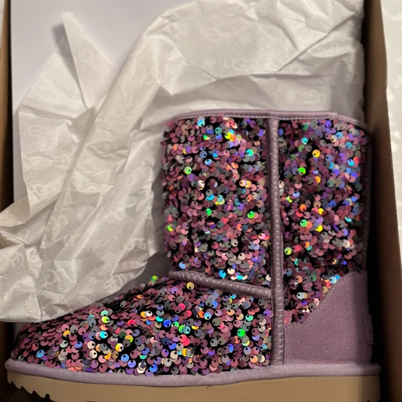 Ugg Kids Classic sequin boots - Picture 2 of 3